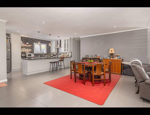 4 BEDROOM FREESTANDING SOLD IN SUNNINGDALE